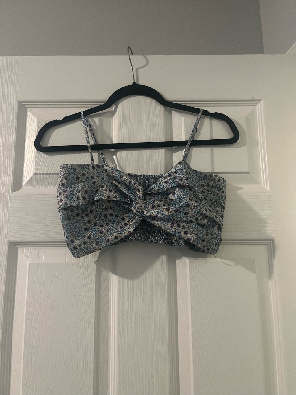 Zara Blue Floral Twisted Front Crop Top